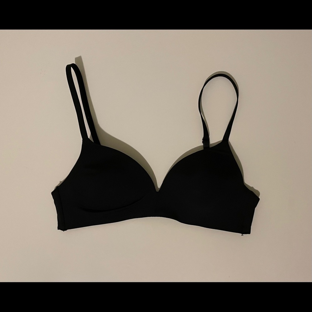 Seamless bra